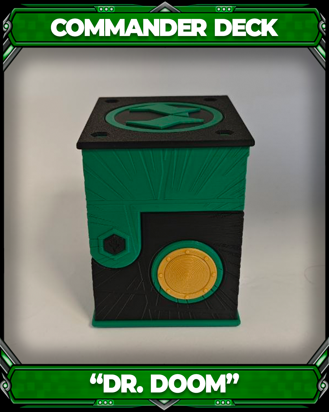 COMMANDER DECKBOX - SUPER HEROES - DR. DOOM