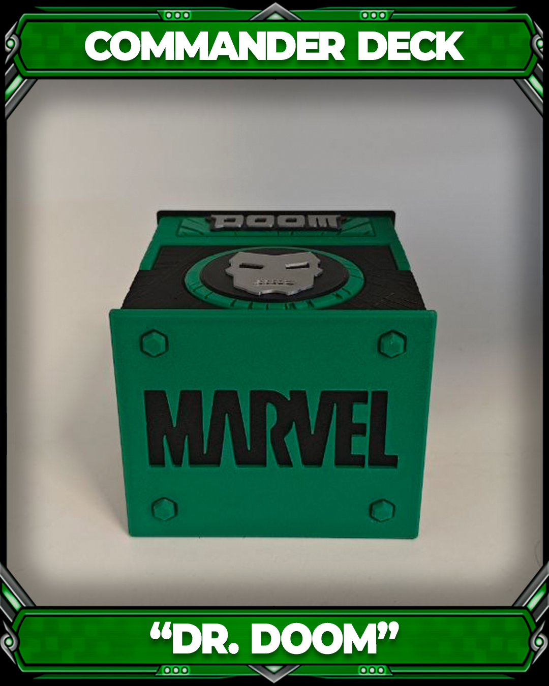 COMMANDER DECKBOX - SUPER HEROES - DR. DOOM